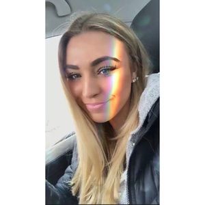 Meet your Posher, Gabriella